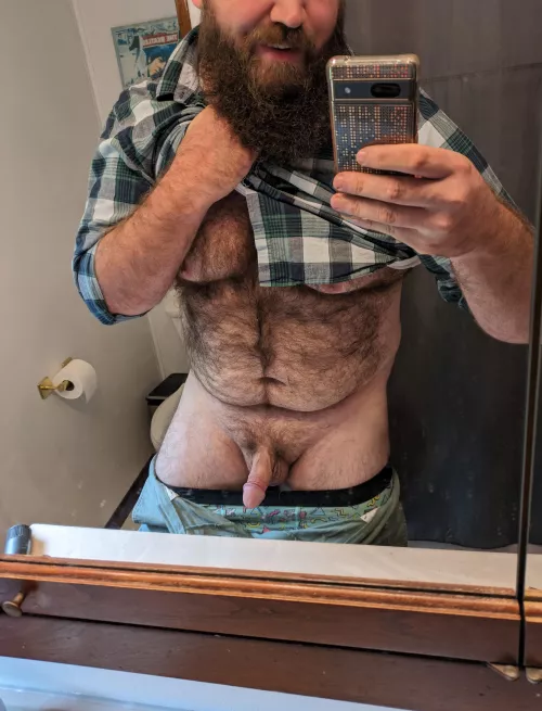 Good afternoon from your friendly neighborhood sasquatch. 😁 by BeardedAnonnn