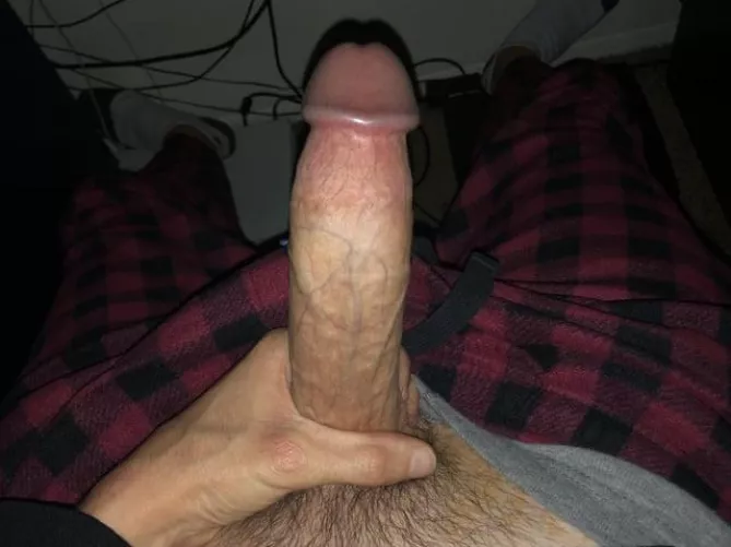 I need a lady to chat with 😩 by seacomposer96