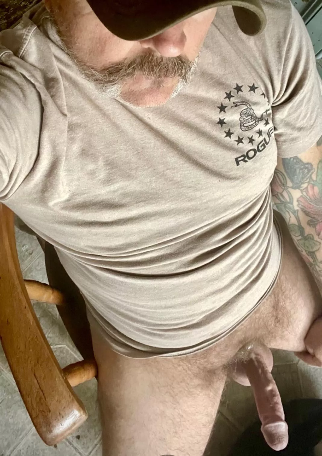 Rainy day stuck at home. Want to come over? posted by SSCatskills