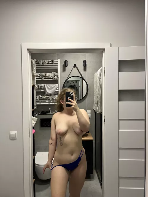 So, what do you think of my outfit? by SomSnacks