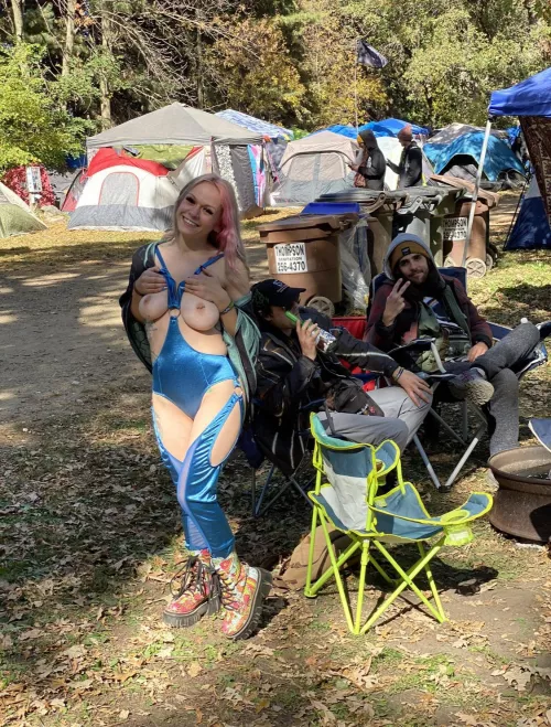 starting to get slutty for secret dreams by megs__dead