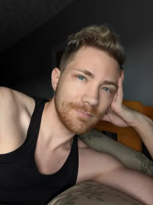 The lighting in my childhood bedroom is too flattering, methinks by Dondae