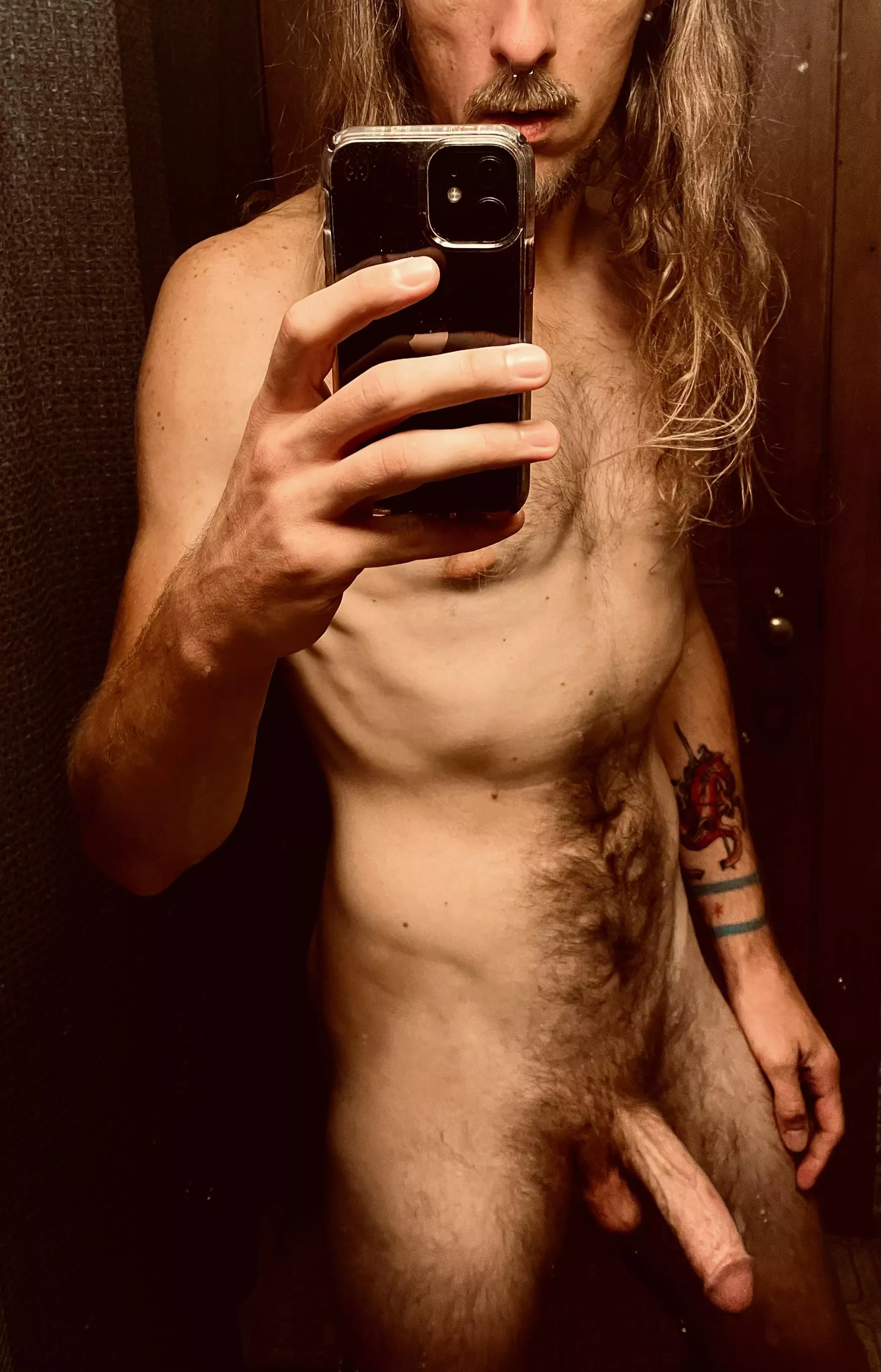 Watch things on VCRs with me posted by fruitrollupsalad