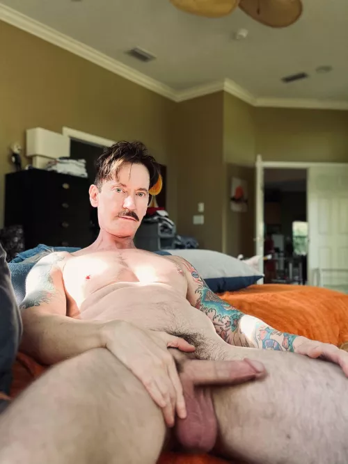 Can someone make me harder? by xianhay