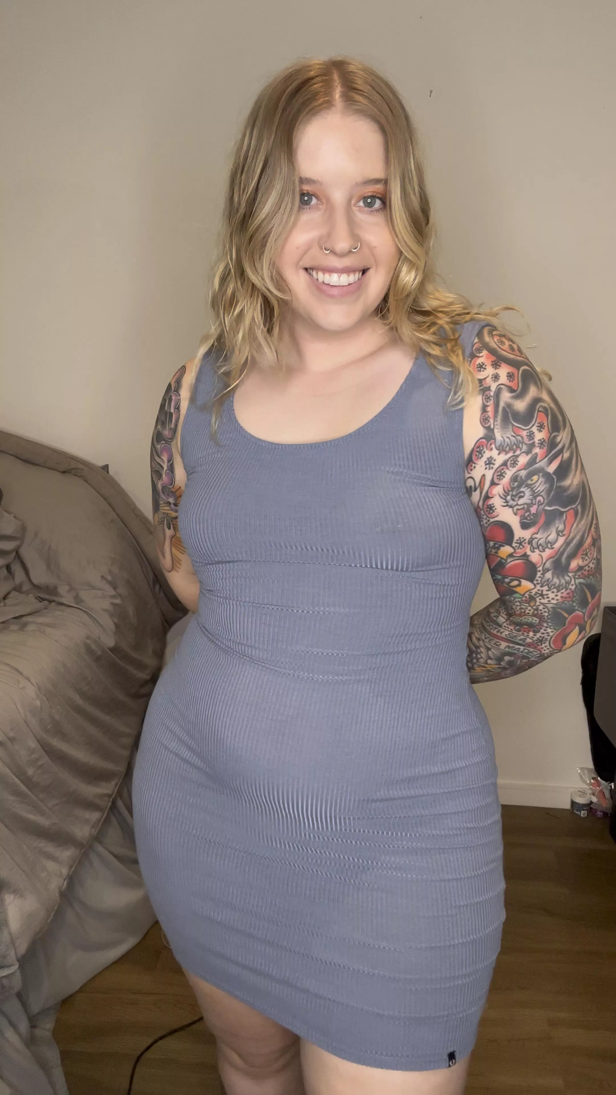 Can you see my piercing? posted by ofparkerpreroll