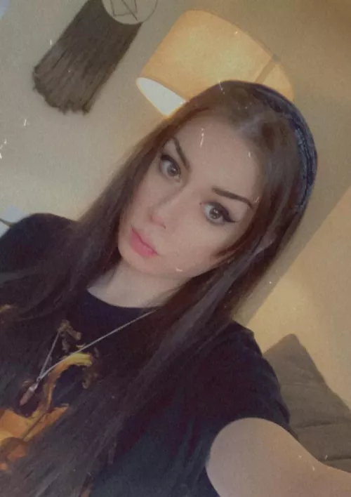 do u think I’m a pretty sissy 🥺 by alliemayne20