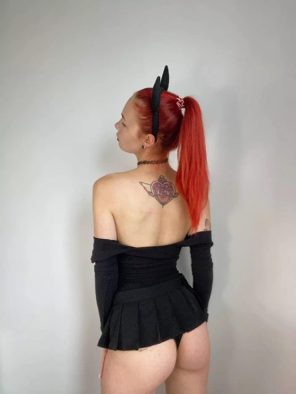 Evil slut posted by Carly_Grey