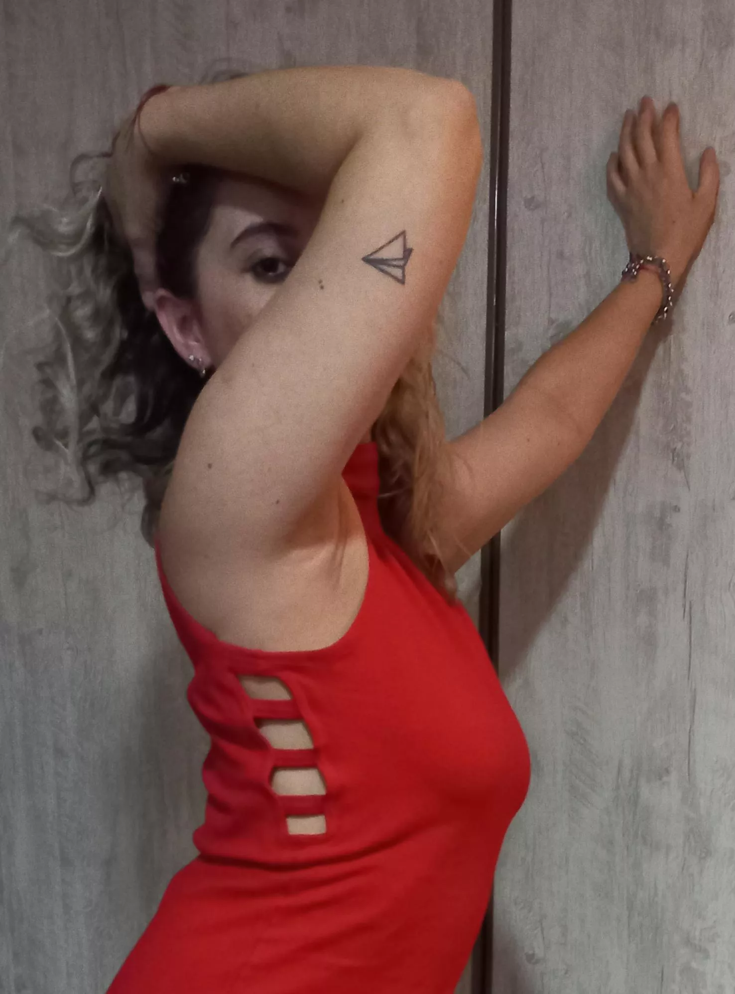 How about the red color? posted by luliok