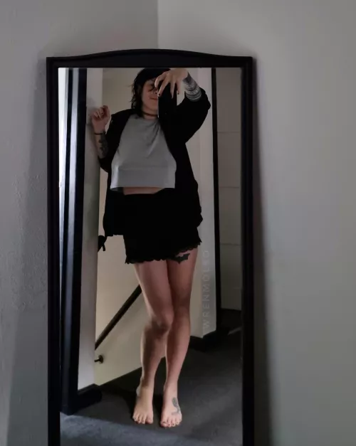 I hate wearing bras, okay? by mistermissus86