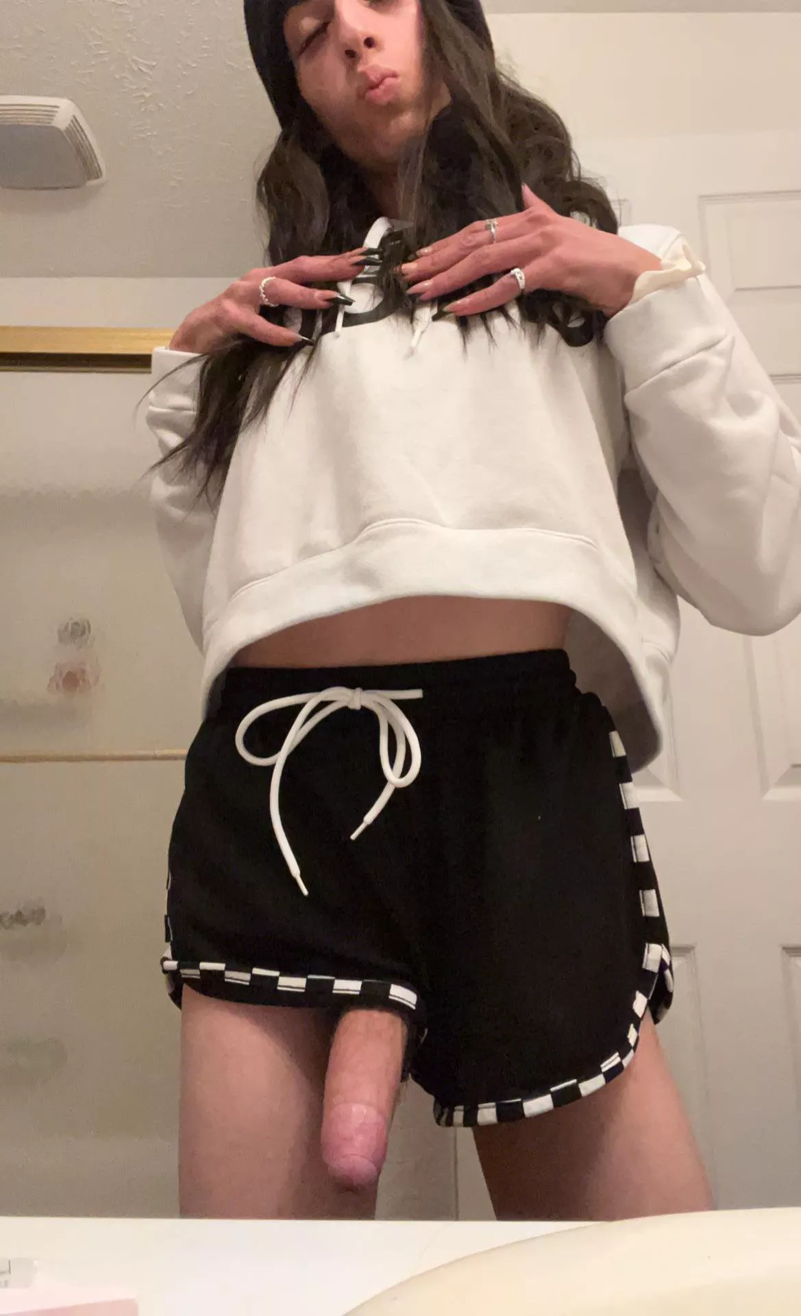 is this big enough?😉 posted by tiffbaby99