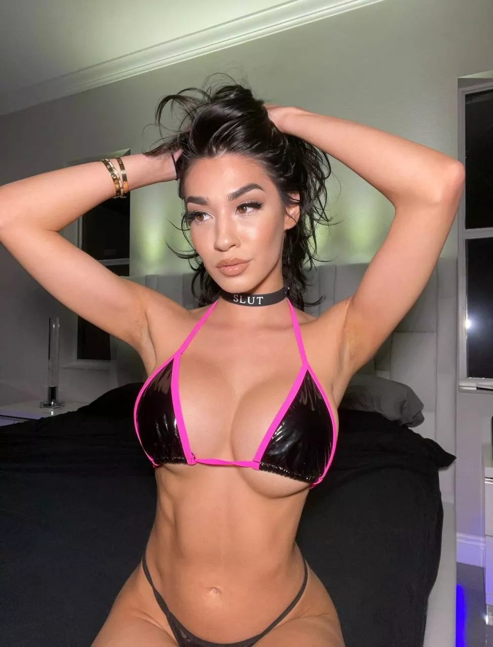 Just showing off my new bikini 🥰 posted by HotVanillaz