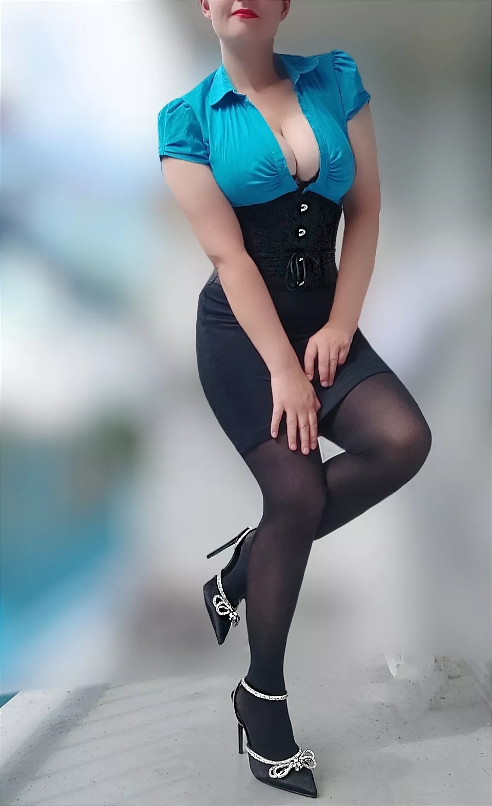 Small Friday is here posted by BlushedObsession