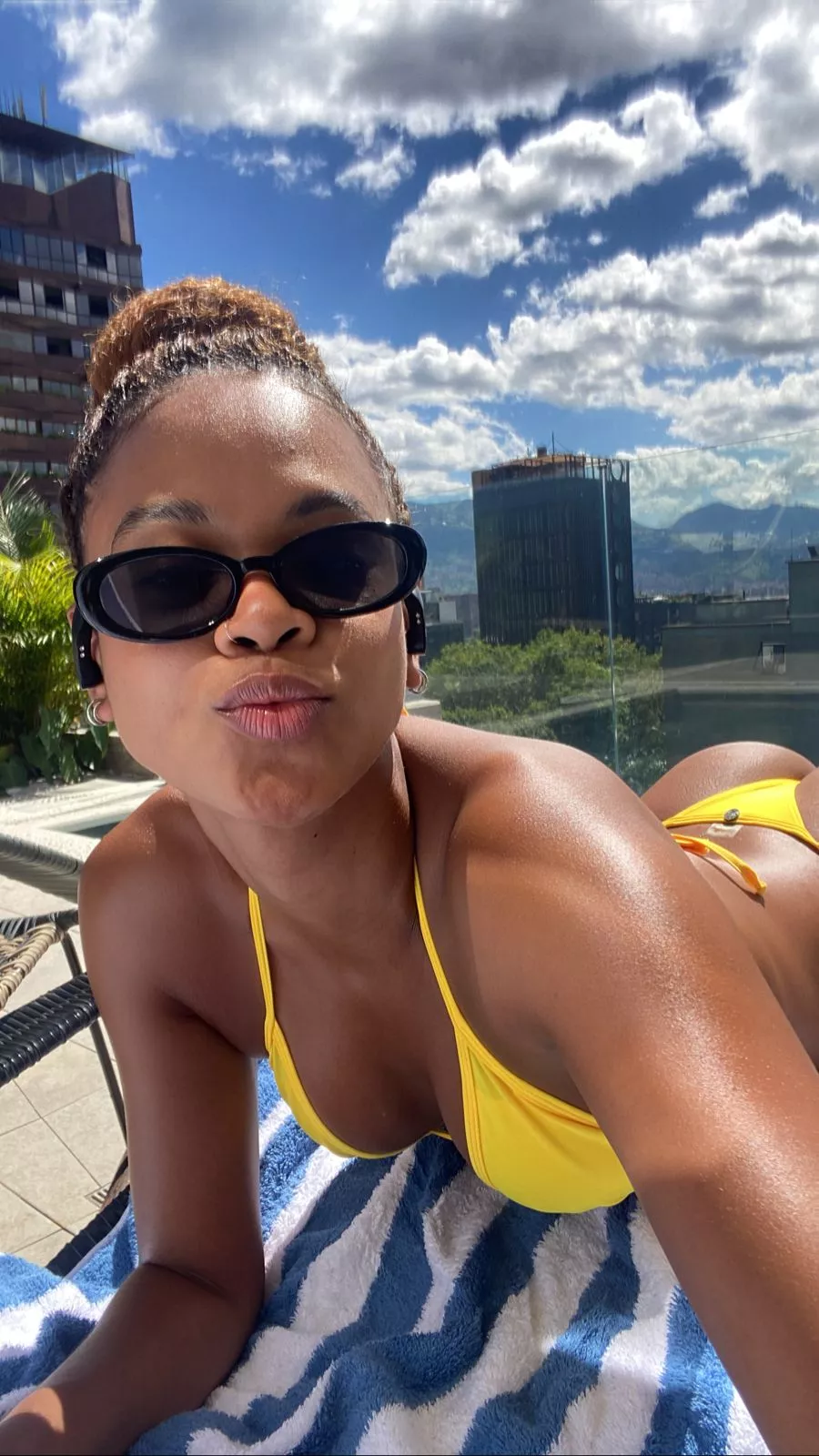 suns out buns out :)) posted by playboypoop