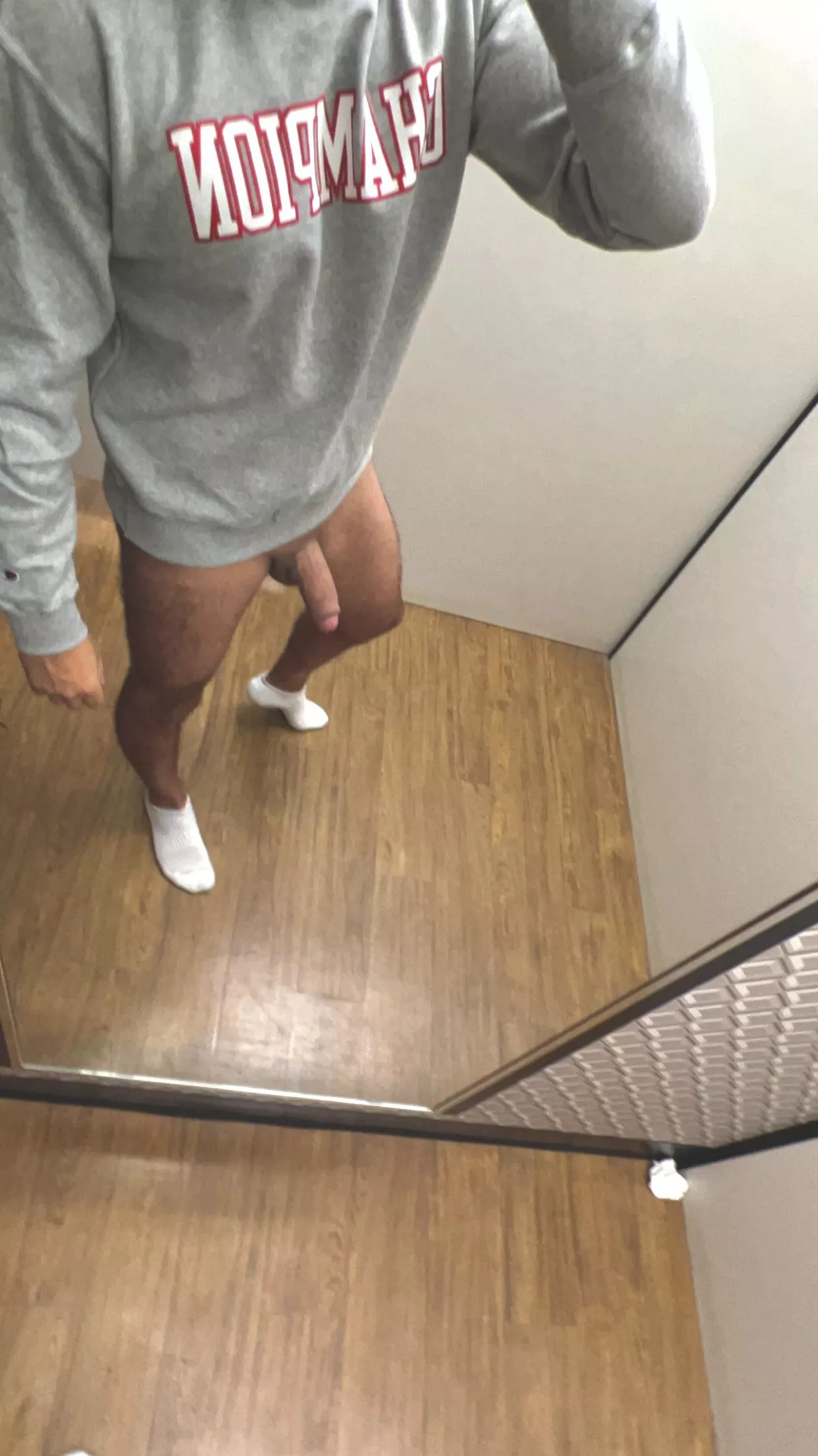 Would you buy the sweater posted by onebuffboy