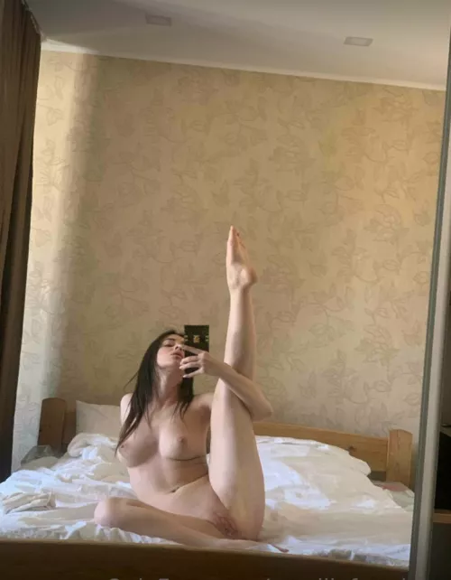 You enjoy watching athletic brunettes? by Glittering-Log1962