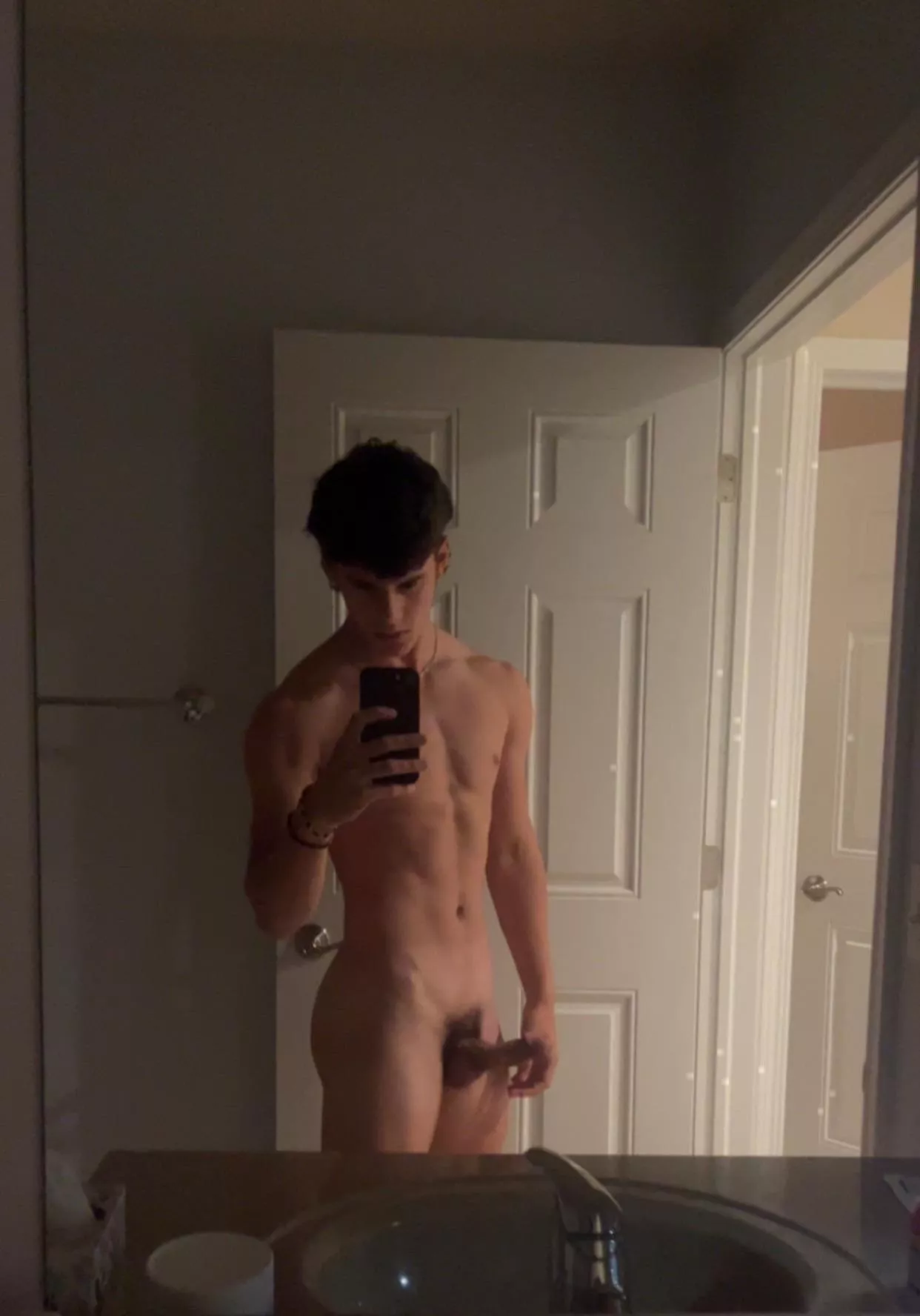 18 Dm me posted by Existing_Lecture6588