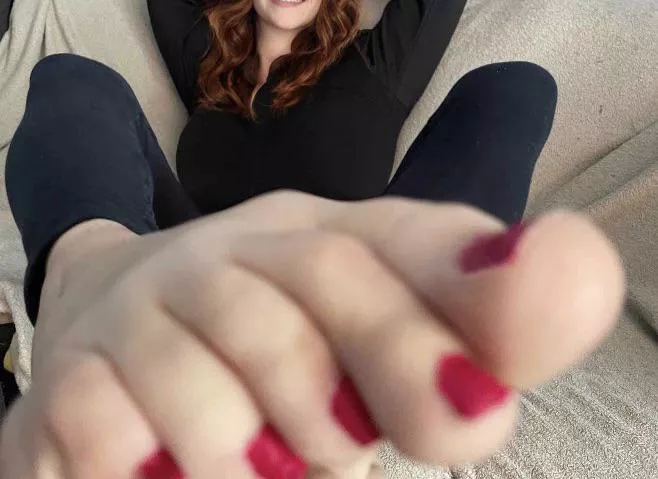 20F Do you like red? posted by SSL_Vantage