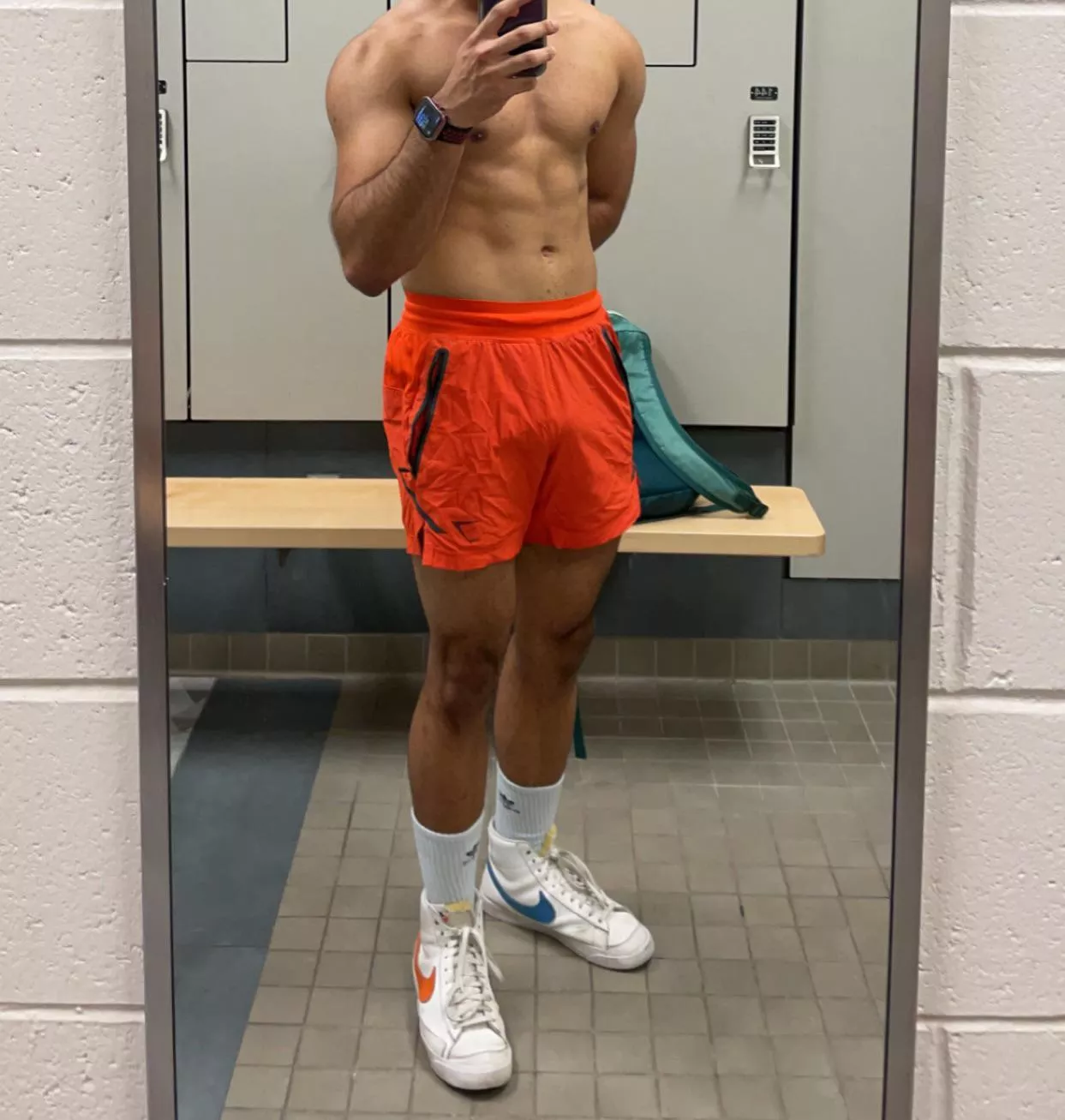 21 college hung gym jock. Looking for other hot fit guys. Send face. Muscle++ Gym++ SC: terk_lx posted by Mundane-Football-533