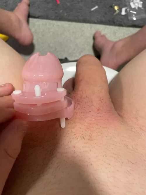 First cage 😃at 150 I’ll flush the keys by Dumbbitch2017839352