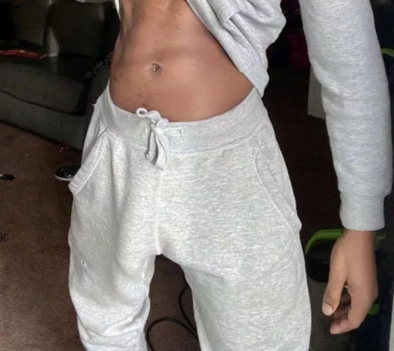 Grey Sweats are annoying. DM me by Scary_Payment_1694