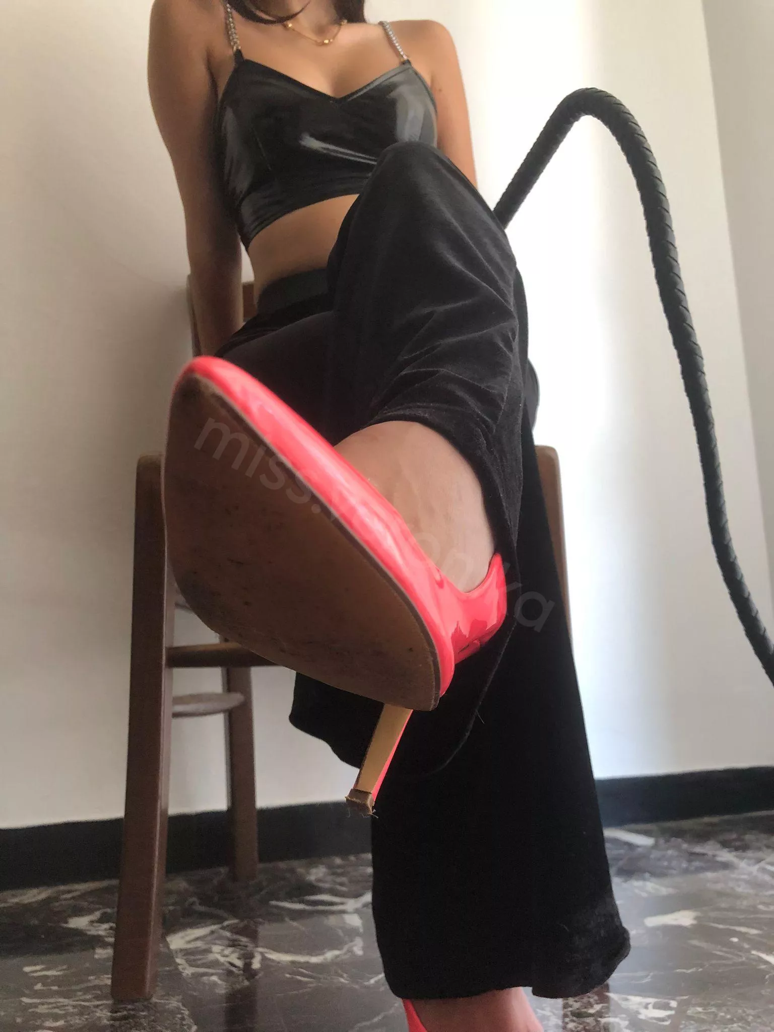 Here puppy, take a closer look😌 posted by Miss_Veronika