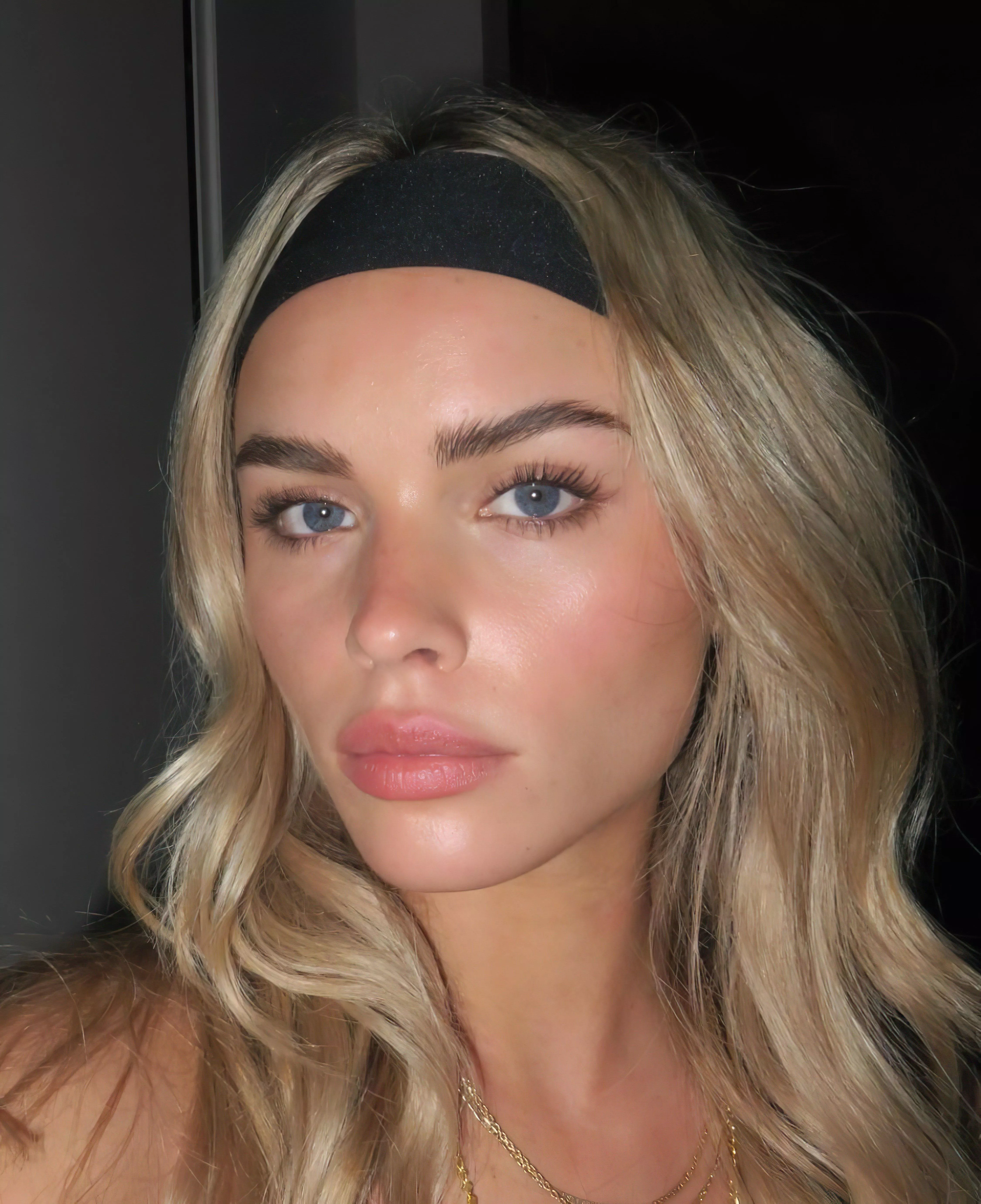 Hollie Ford posted by BeerGoggles2022