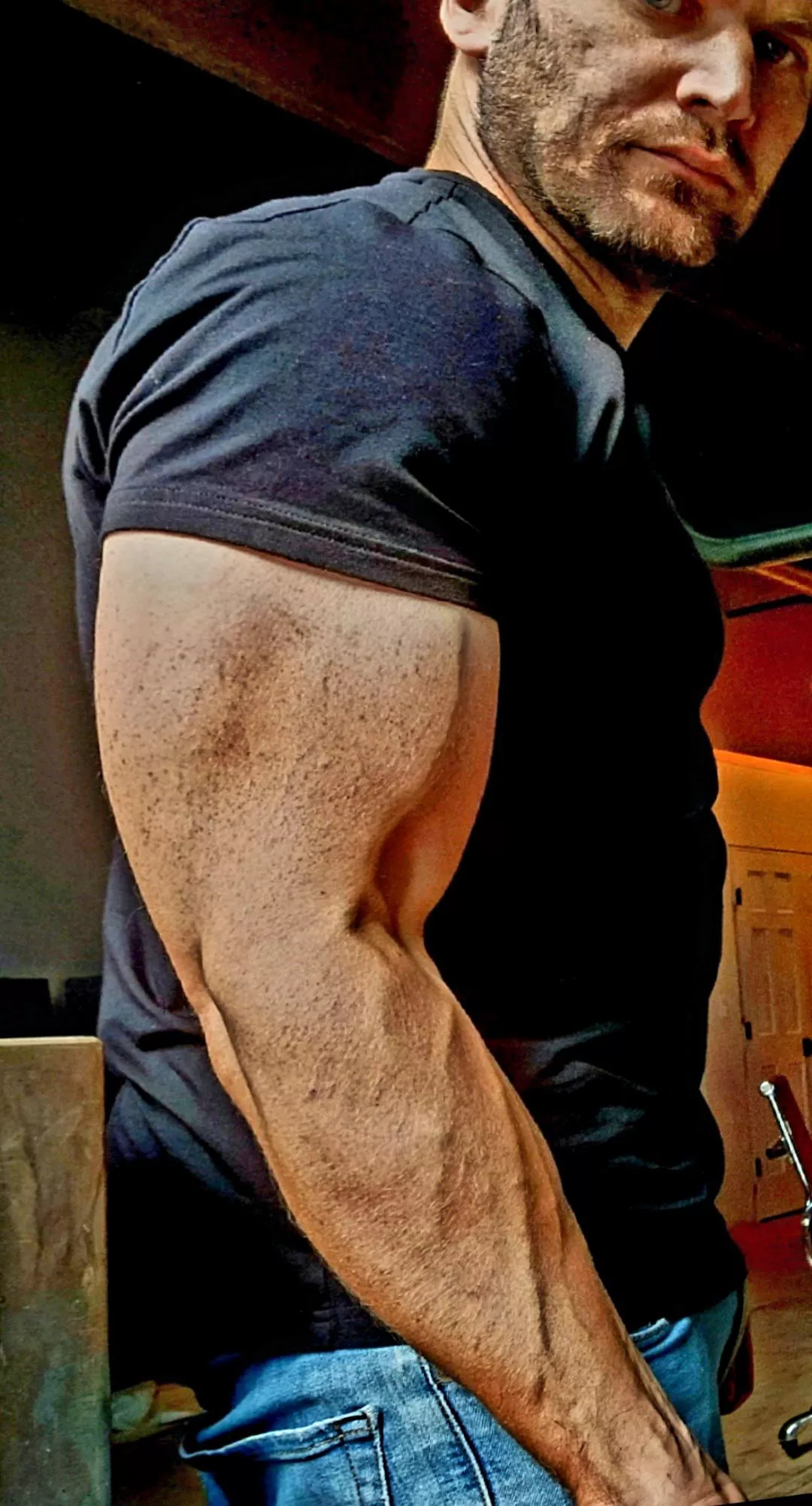 It's quitting time... Let's roll!!! posted by pauliechips