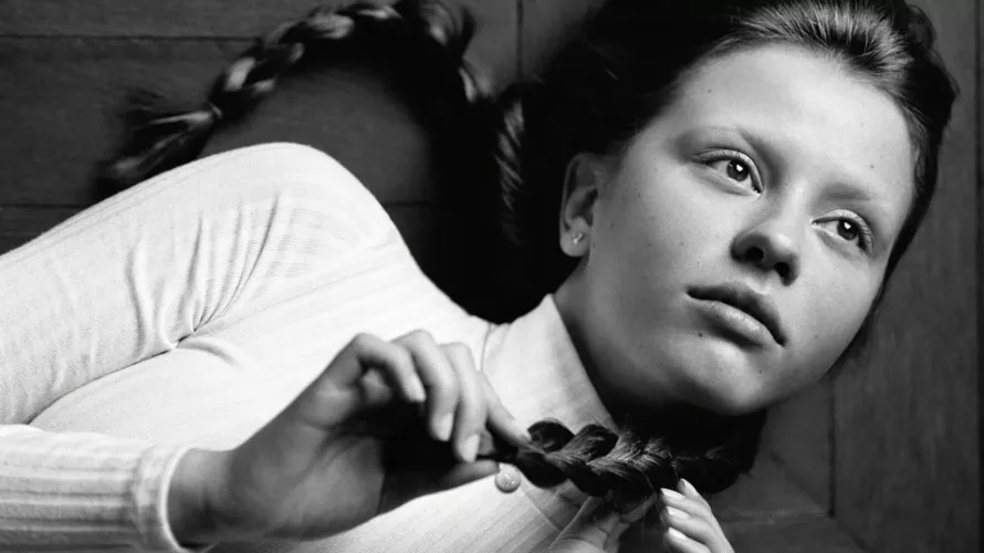 Mia Goth by godzilla98