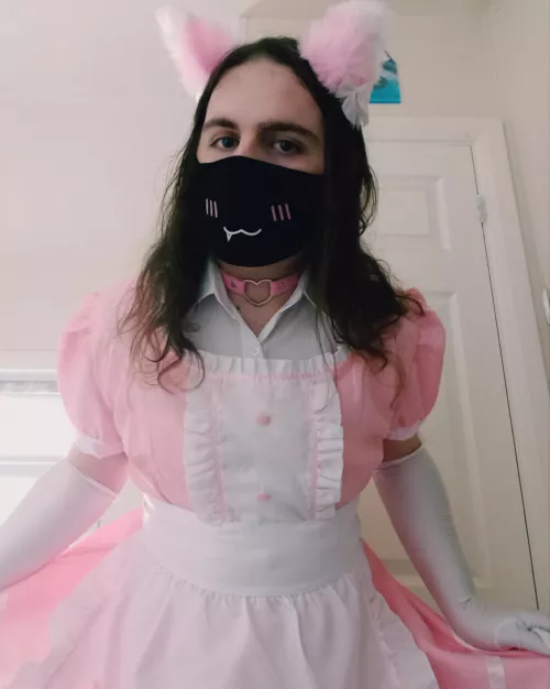 Pink! :3 by fizzybong