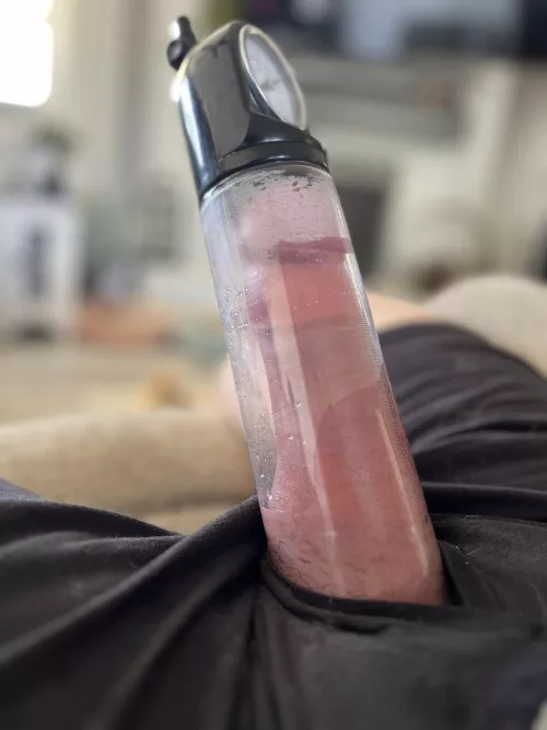 Pre-gym bulge by TemperatureLife4623