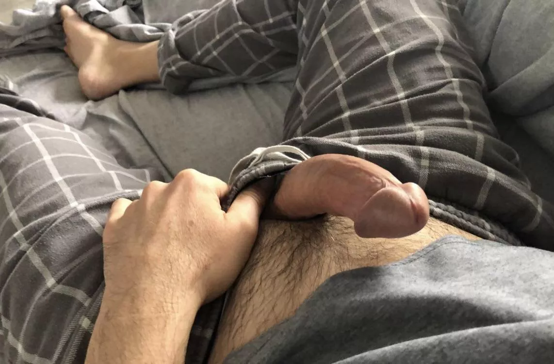 Rise and shine (40) posted by nomfortably_cumb