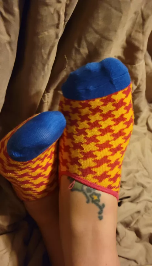 Should i leave them on?😏 [F] by HATEDme