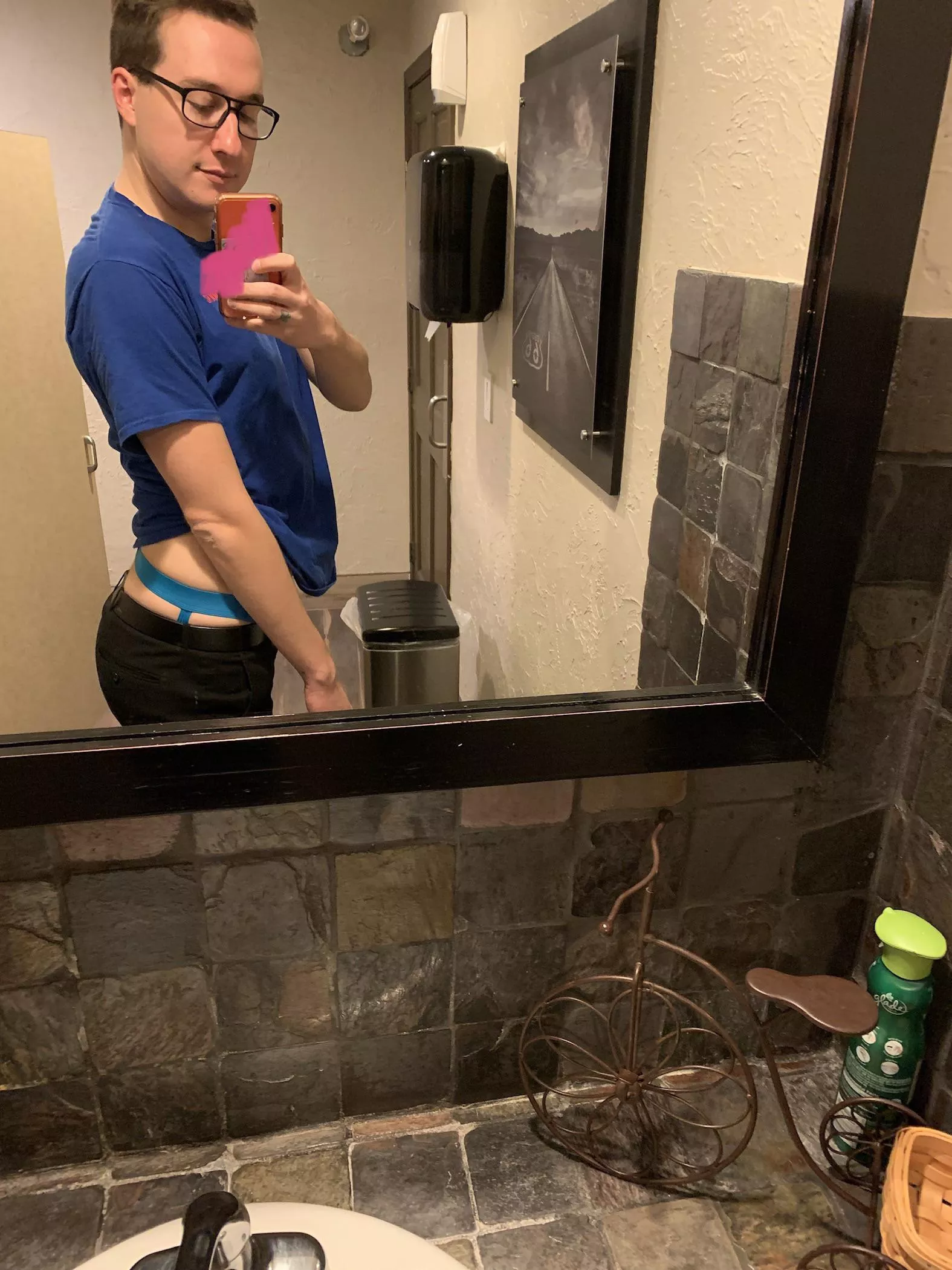 Strapped at work posted by JonasDelvey