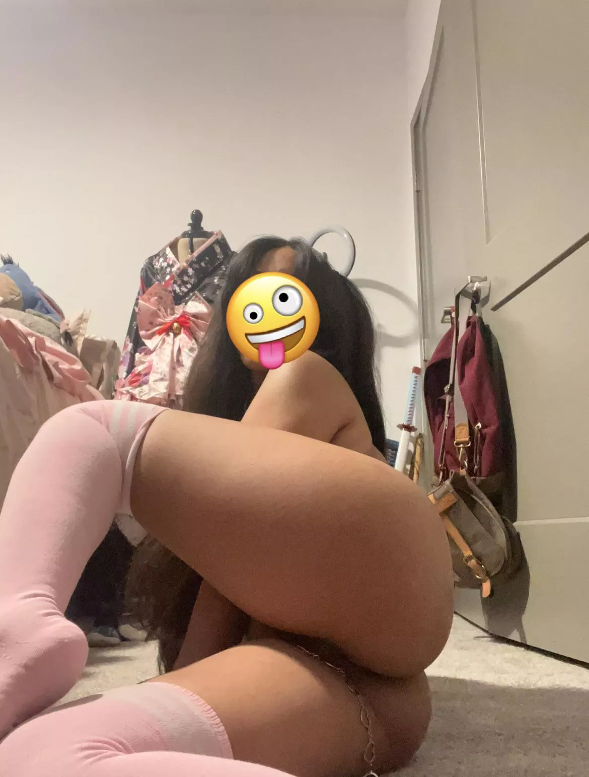 These socks make me [f]eel cute posted by prettykittynaptime