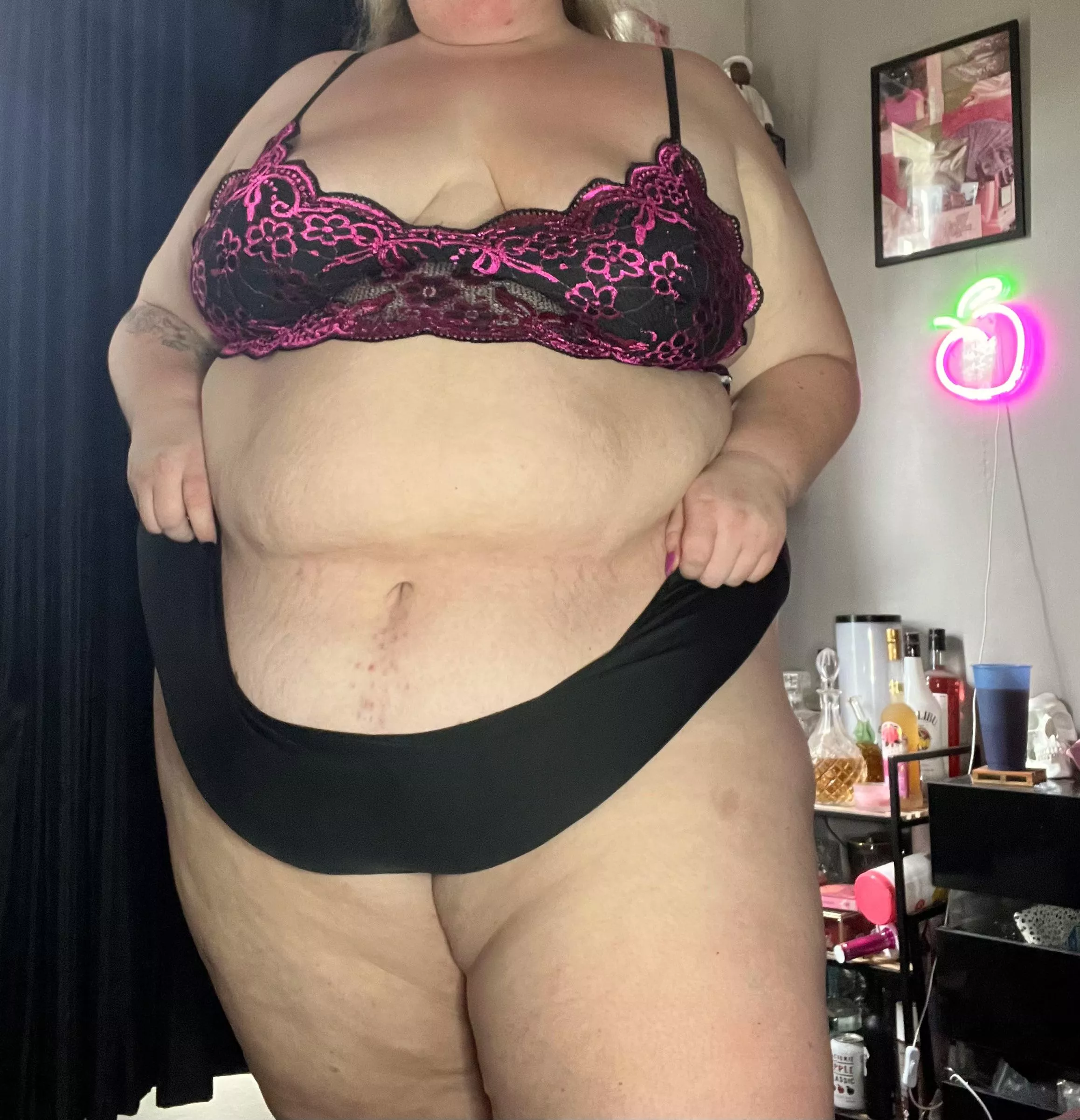 We should be fucking how do we make that happen? x posted by Scarlet-lane