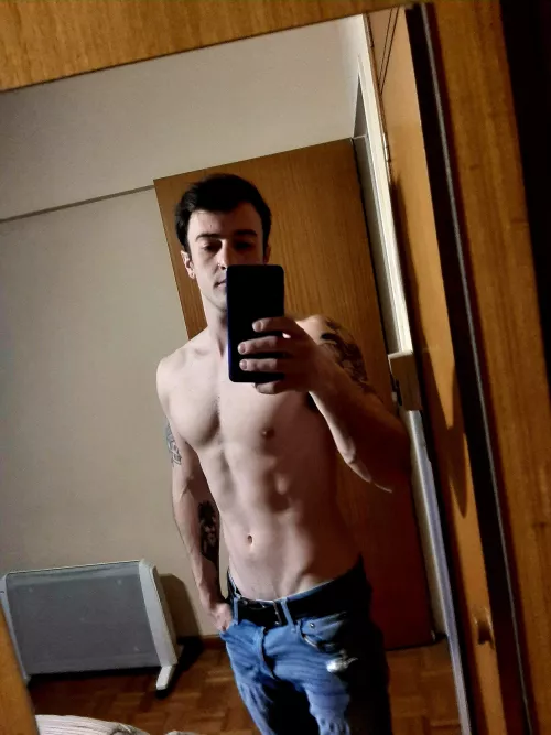 Working on my V by Powerful_Maybe_9304