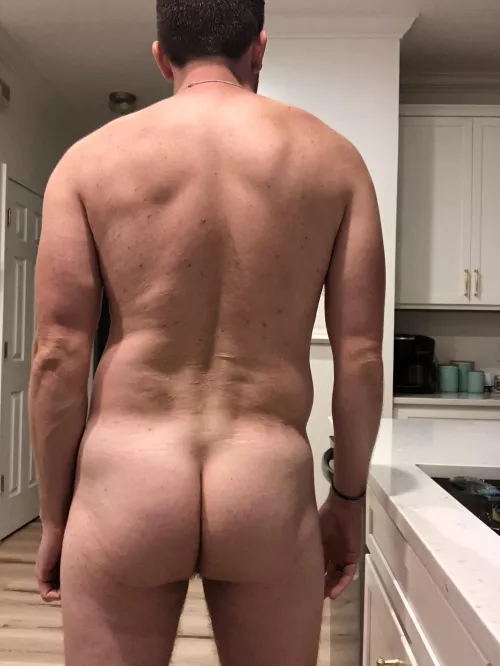 [32] Confession: I’m a straight guy but I LOVE when my ass gets attention 🤤😮‍💨 by FLR006