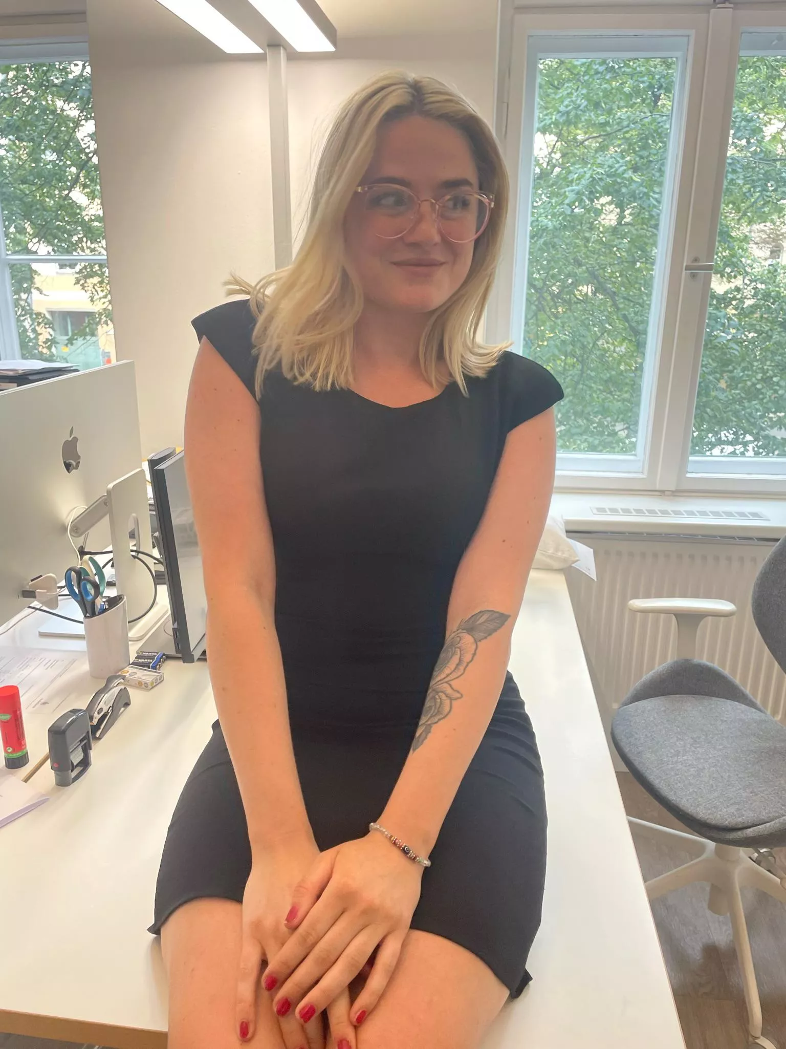 A blonde girl who needs some new friends here:) posted by earn_hisher_keep