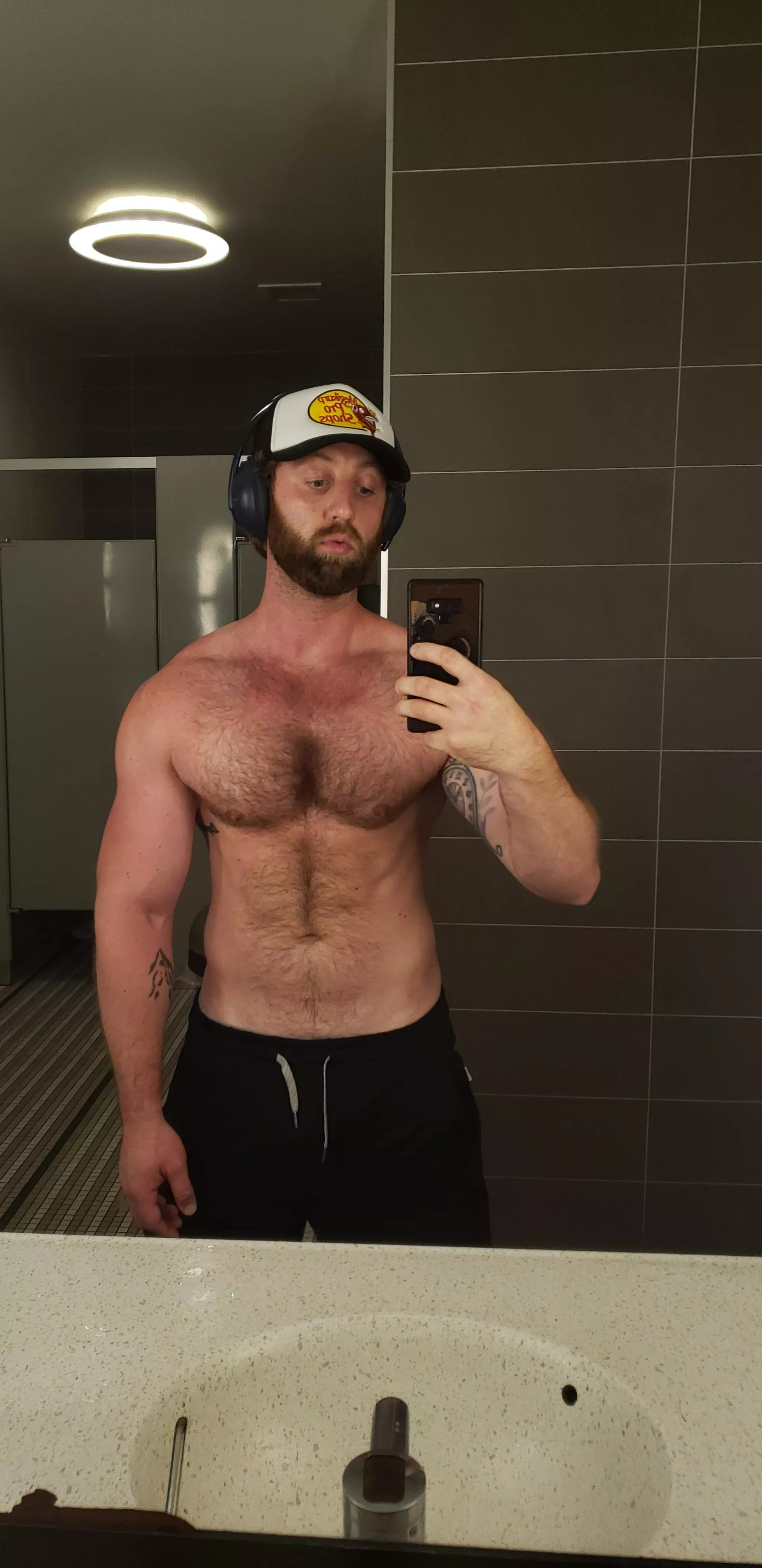 Do I fit here? posted by R2D33Z3DNUTZ