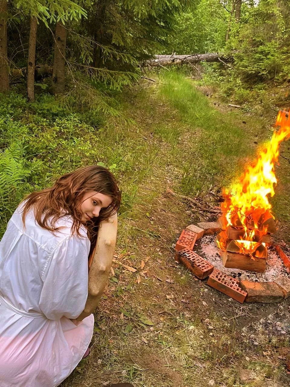 elf on a short sleep posted by Hottie_Jane_