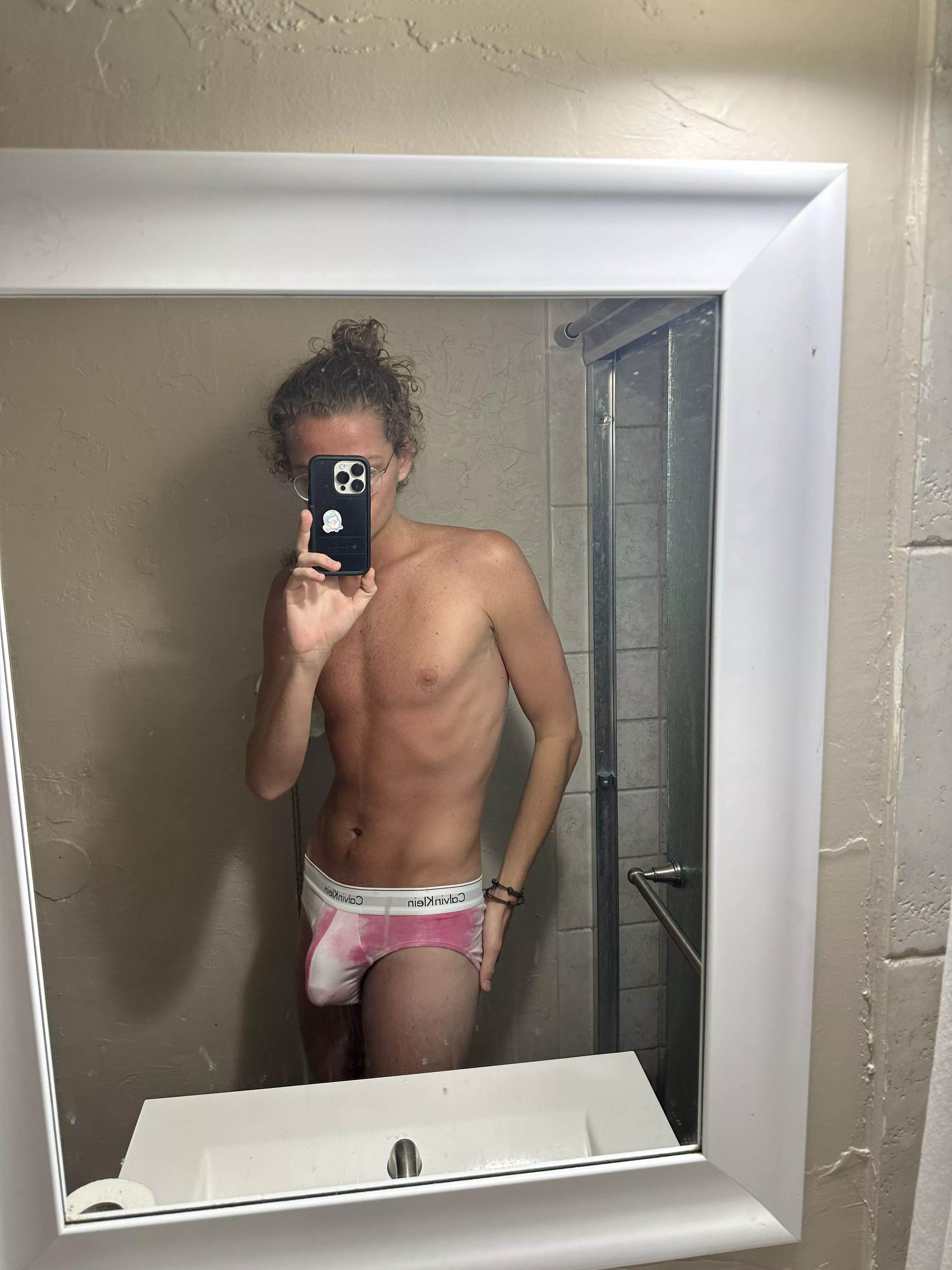 get on ur knees posted by finnhayesof