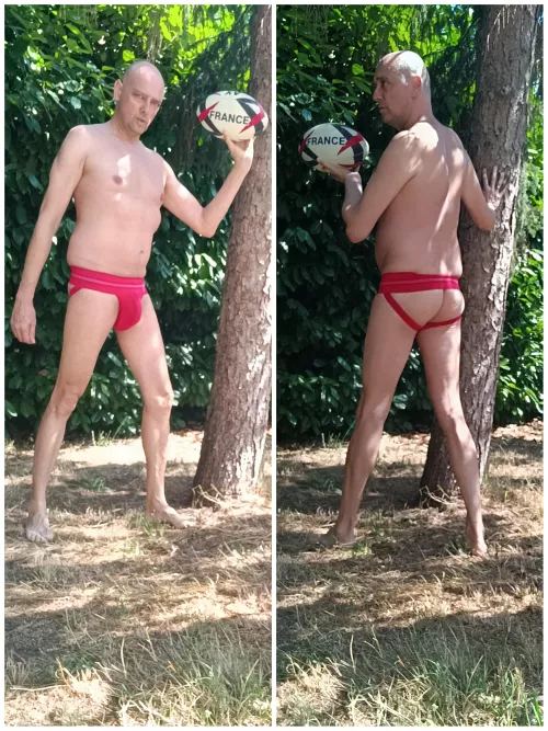 Good afternoon Sirs and fags 😘, it's Sexy Shy Saturday! 😉 by Bearapoilone