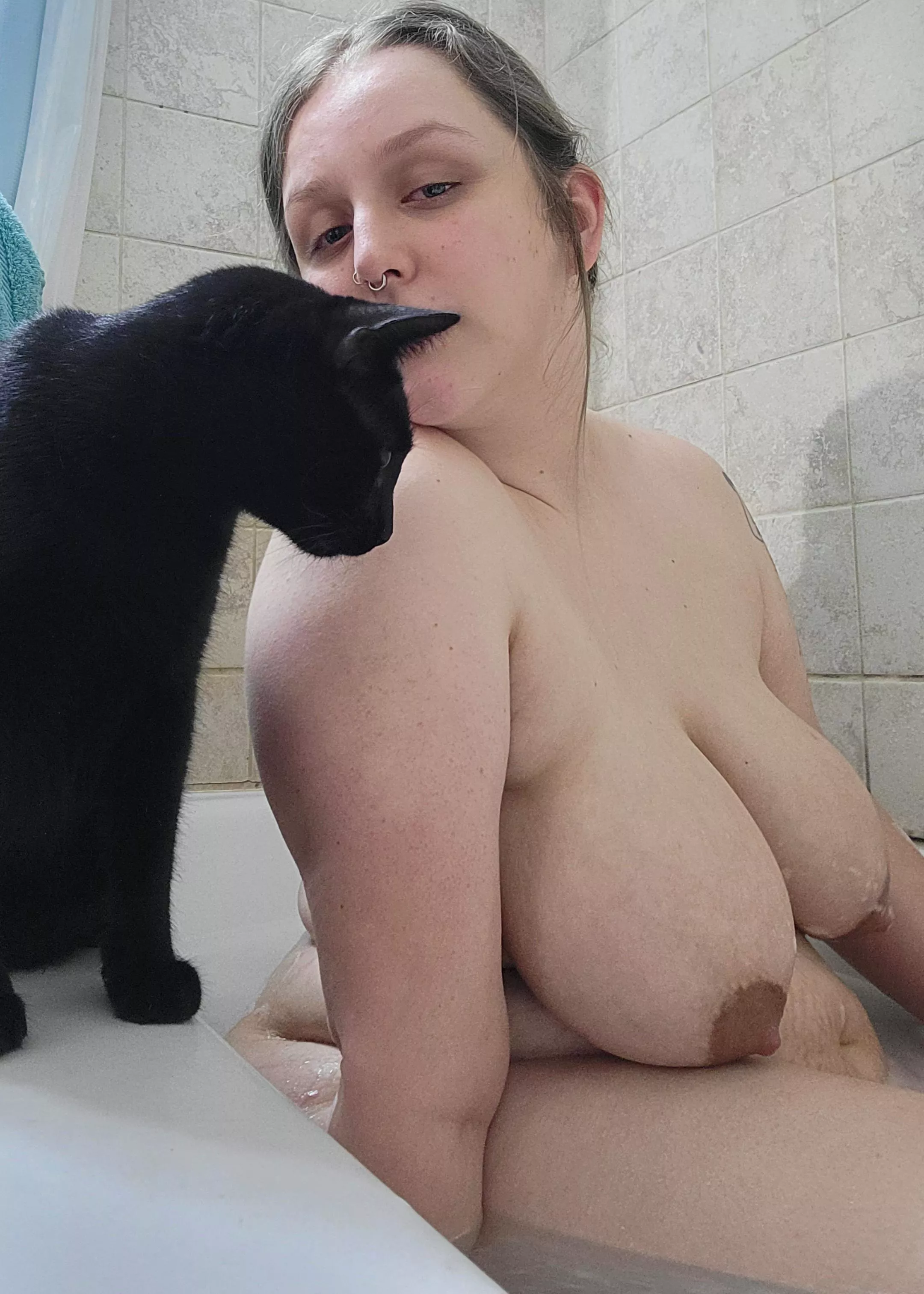 good morning ✨️ posted by icedbunbeebee