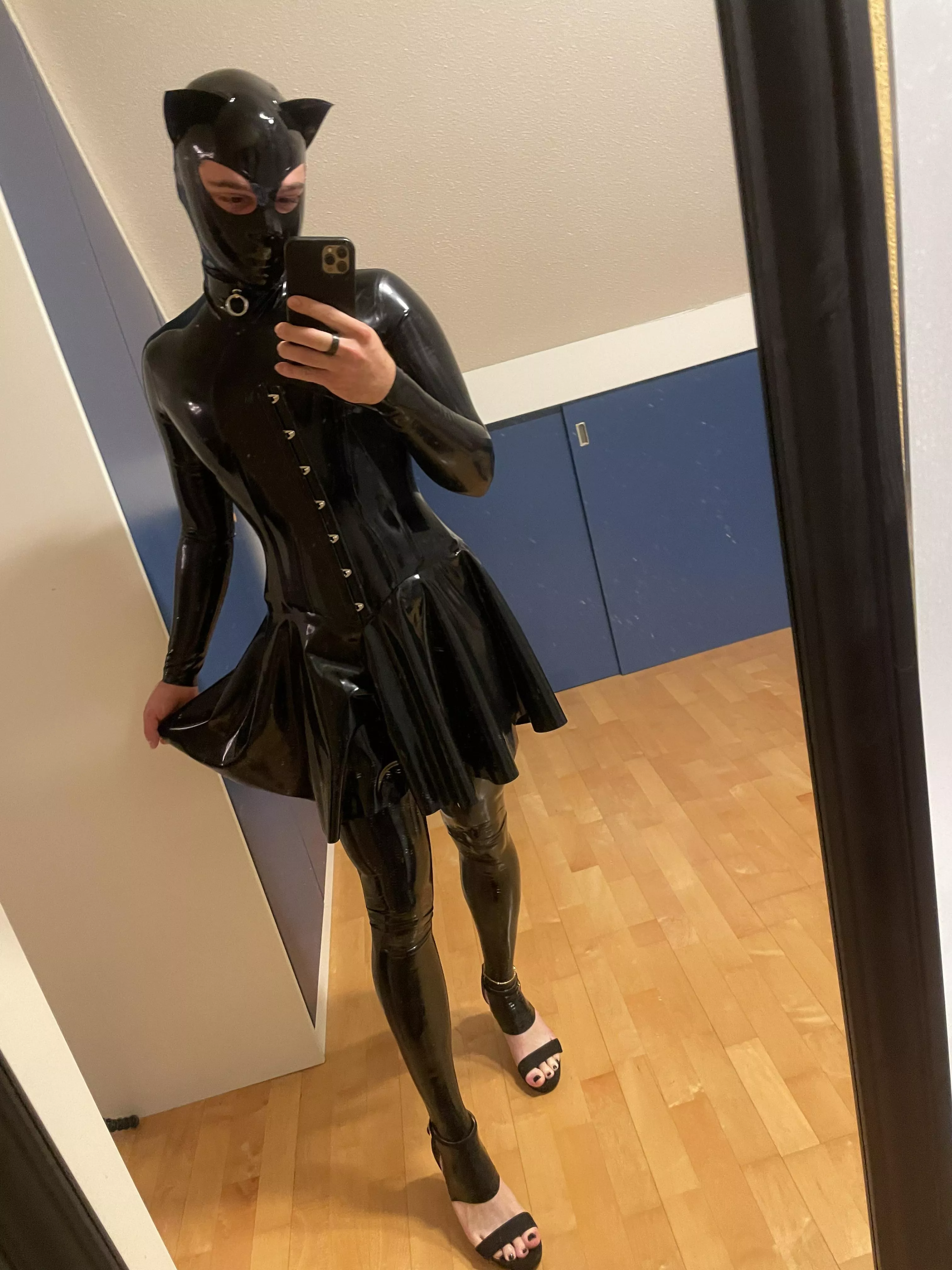 Have a nice and shiny weekend y‘all 🫶 posted by Lucasthem8