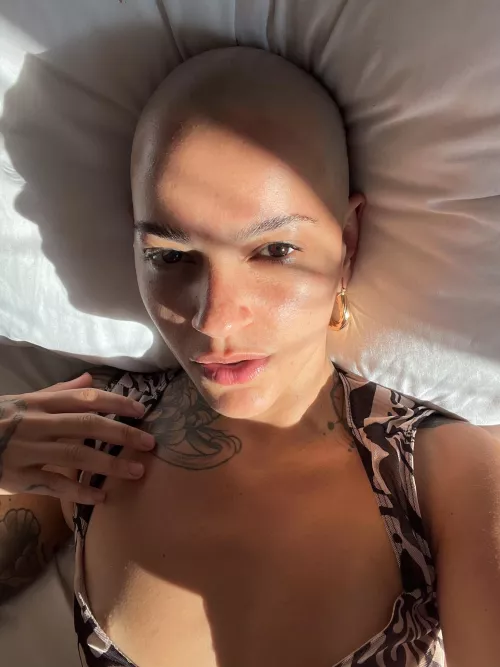 I hope I can send you nudes by Salyxnoa