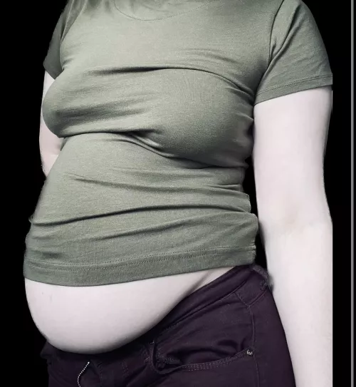 I think people are starting to notice 🥵 by scarlett_belly