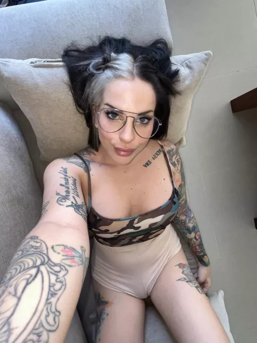 I want you to kiss my lips by ottaviia