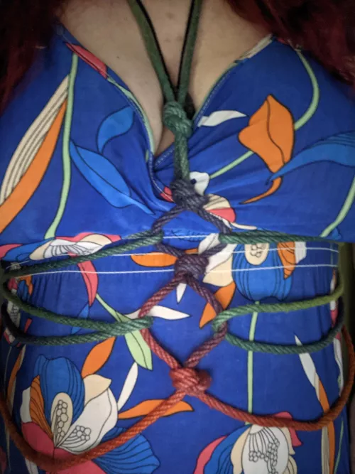 Leslie Thorp Rope Bunny and a diamond karada because diamonds are a girls best friend by grlsNprls