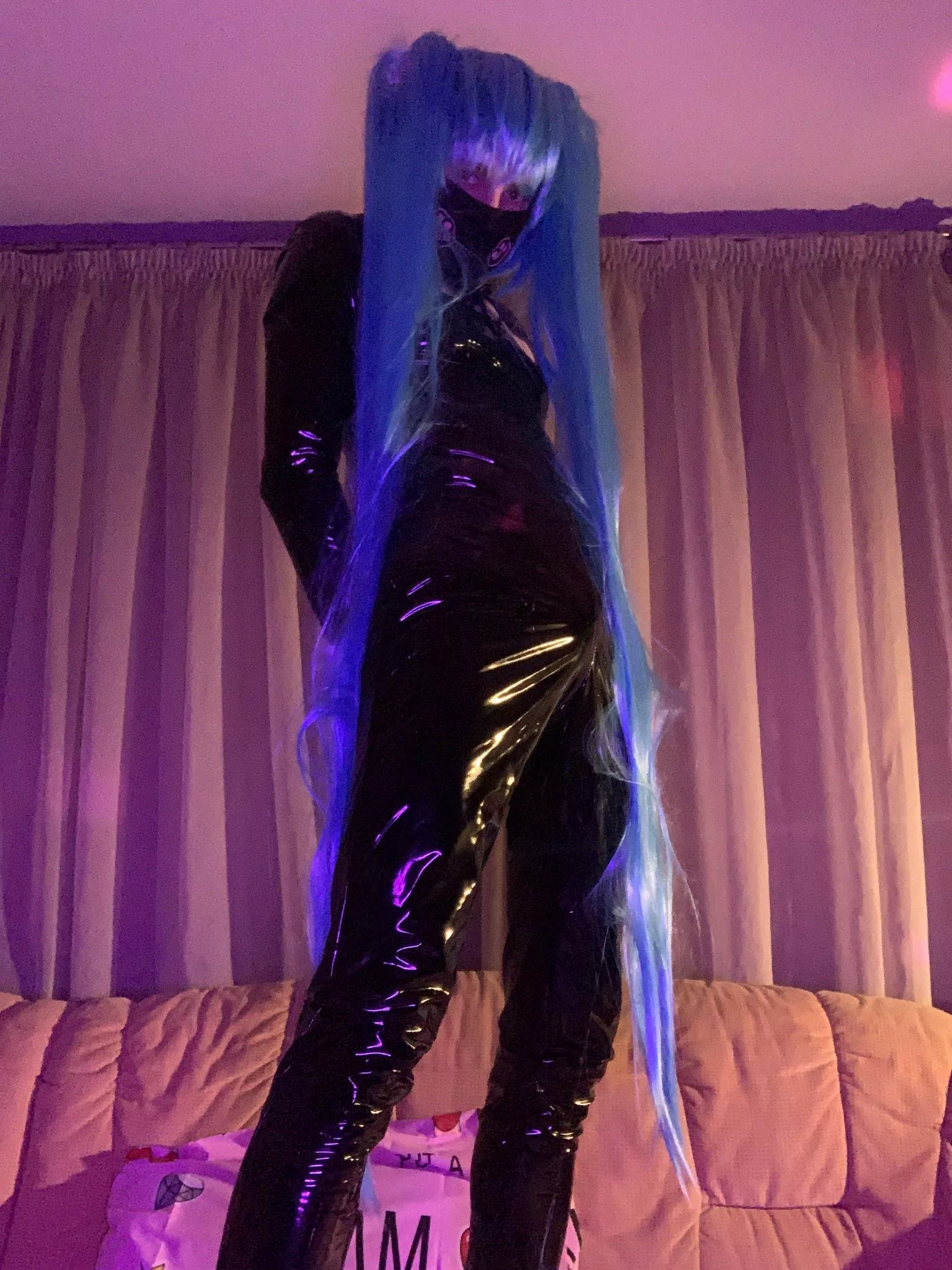 My bulge clearly shows that you are in danger, are you afraid? posted by AveryLight22