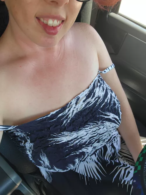 Waiting on the kiddo ... I get bored by Autumn_0874